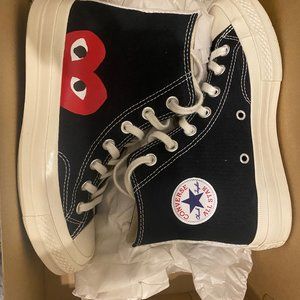 Comme des Garcons PLAY converse